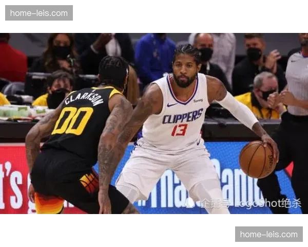 爵士空间最大化进攻体系,外线火力凶猛但失误控制成为短板